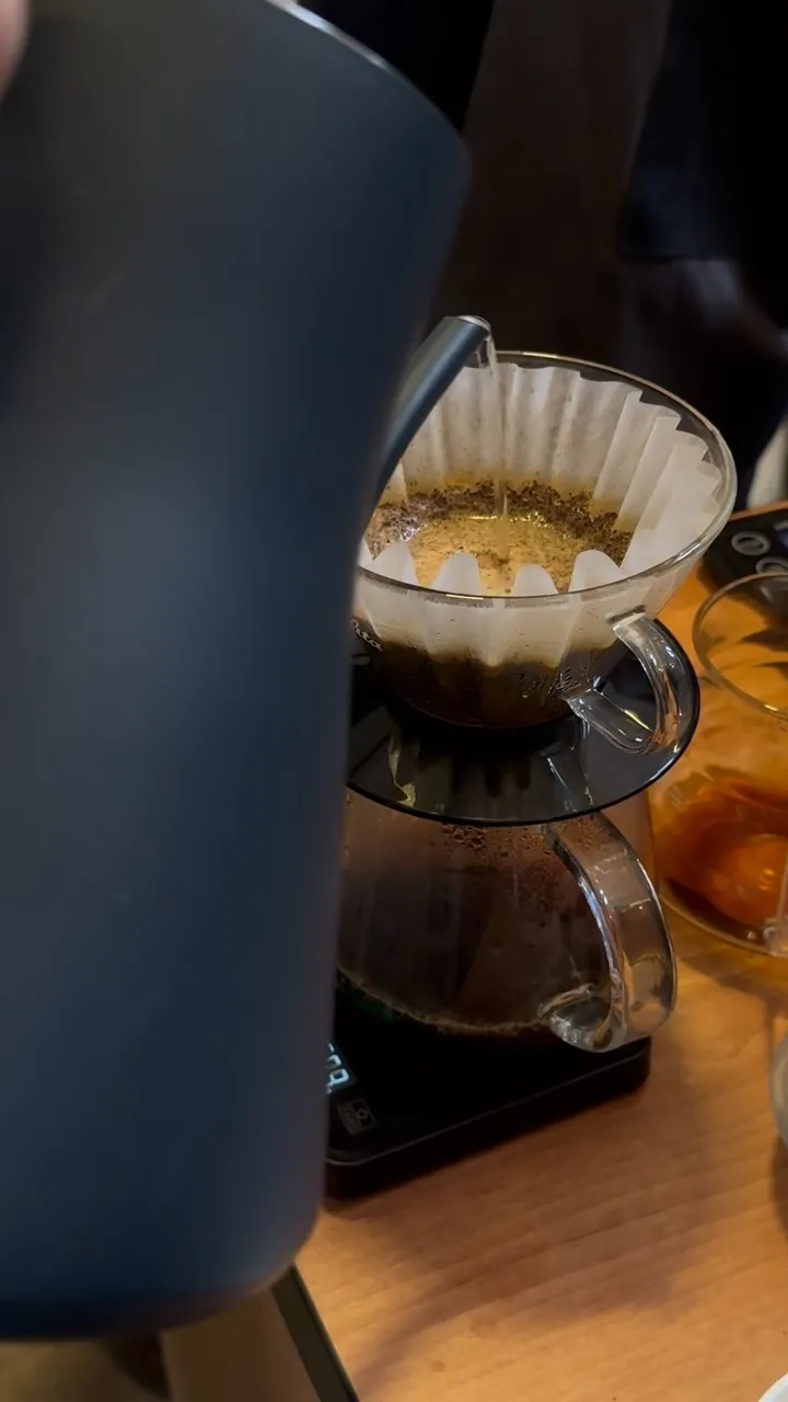 Cafea filtrată la V60, la un eveniment ZATZ